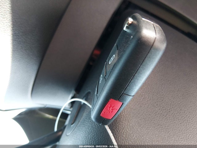 45998438 :رقم المزاد ، 3VWD17AJ8GM400584 vin ، 2016 Volkswagen Jetta 1.8t Sport مزاد بيع