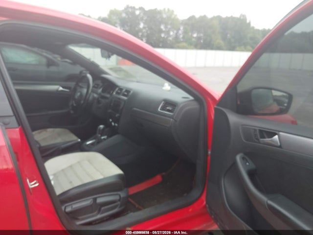 45998438 :رقم المزاد ، 3VWD17AJ8GM400584 vin ، 2016 Volkswagen Jetta 1.8t Sport مزاد بيع