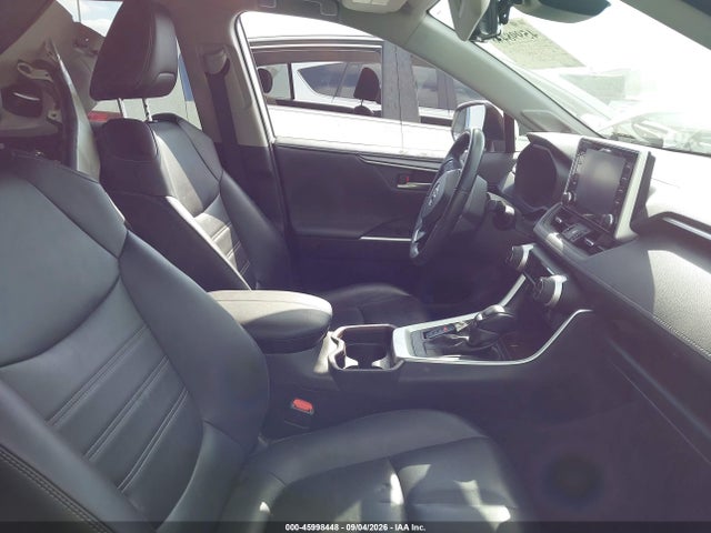 Toyota Rav4 Limited 2019 JTMY1RFV3KD010623 Image 5