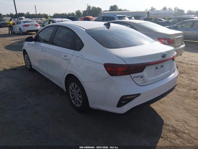 Aukcja sprzedaży 2021 Kia Forte Fe, vin: 3KPF24AD0ME275846, numer aukcji: 45998488