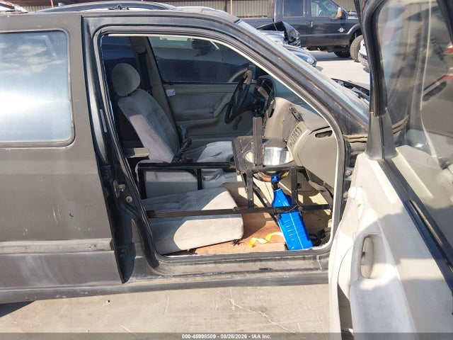 Продажа на аукционе авто 1998 Volkswagen Golf Gl, vin: 3VWFA81HXWM231470, номер лота: 45998509