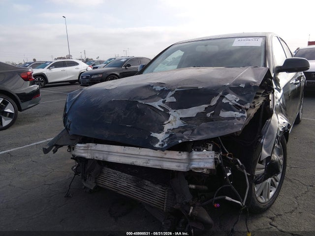 2011 Audi A4 2.0t Premium მანქანა იყიდება აუქციონზე, vin: WAUAFAFL6BN036904, აუქციონის ნომერი: 45998531
