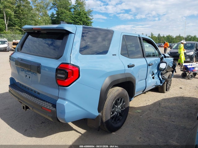 45998554 :رقم المزاد ، JTEVA5BR6T5135773 vin ، 2026 Toyota 4runner Sr5 مزاد بيع