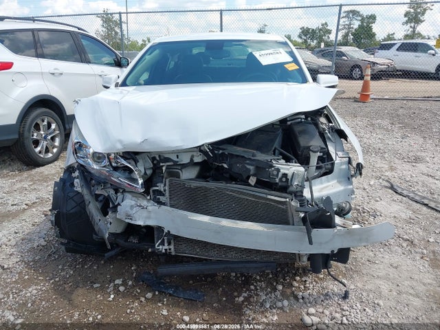 Продажа на аукционе авто 2014 Chevrolet Malibu 1lt, vin: 1G11C5SL2EF280260, номер лота: 45998581