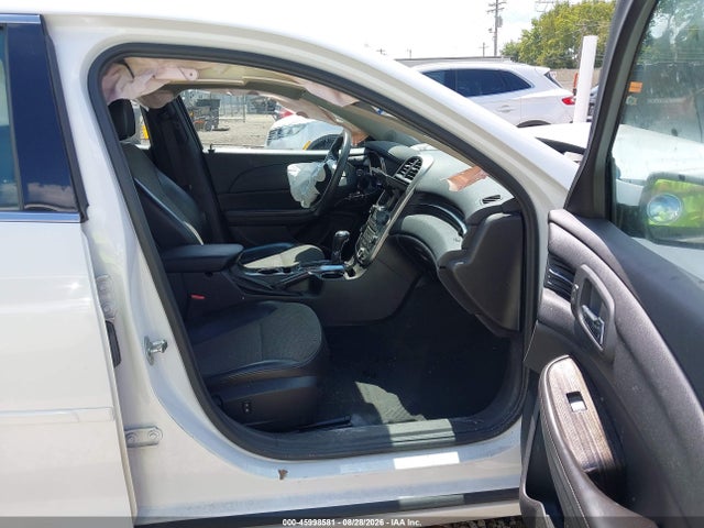 Продажа на аукционе авто 2014 Chevrolet Malibu 1lt, vin: 1G11C5SL2EF280260, номер лота: 45998581