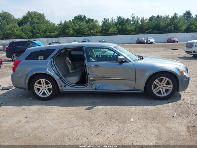 45998597 :رقم المزاد ، 2D4GV57236H536856 vin ، 2006 Dodge Magnum Rt مزاد بيع