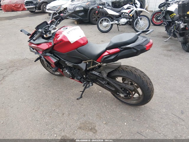 45998618 :رقم المزاد ، JS1EK12B1R7100448 vin ، 2024 Suzuki Gsx1000 Gt/gt+ مزاد بيع