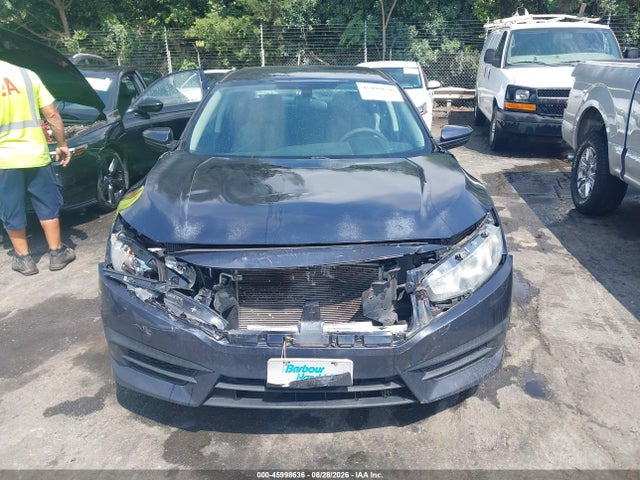 45998636 :رقم المزاد ، 2HGFC2F54HH509033 vin ، 2017 Honda Civic Lx مزاد بيع