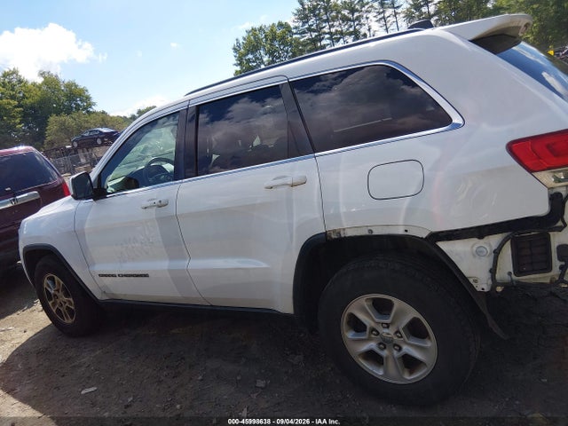 45998638 :رقم المزاد ، 1C4RJFAG8HC754437 vin ، 2017 Jeep Grand Cherokee Laredo 4x4 مزاد بيع