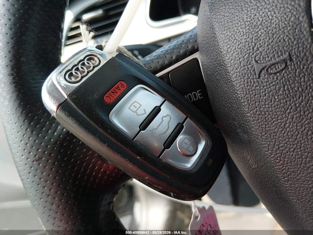 Продажа на аукционе авто 2012 Audi A5 2.0t Premium Plus, vin: WAULFAFR0CA004035, номер лота: 45998642