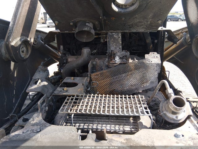 45998748 :رقم المزاد ، 1T0333GMEJF330596 vin ، 2018 John Deere Other مزاد بيع