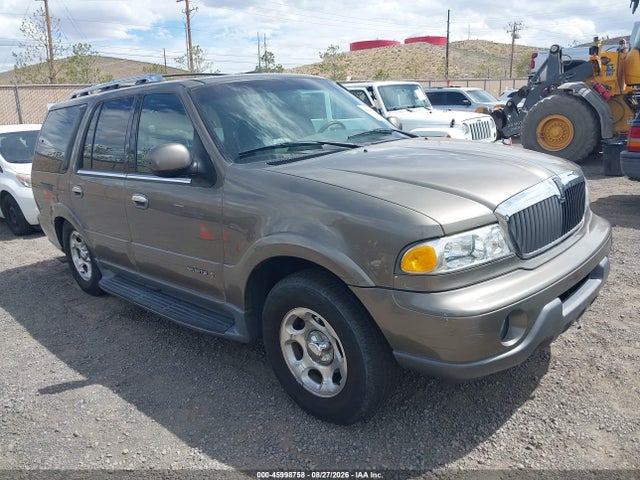 2002 Lincoln Navigator მანქანა იყიდება აუქციონზე, vin: 5LMFU28R92LJ02050, აუქციონის ნომერი: 45998758