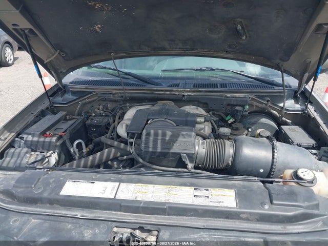45998758 :رقم المزاد ، 5LMFU28R92LJ02050 vin ، 2002 Lincoln Navigator مزاد بيع