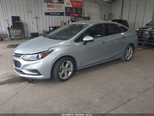 Chevrolet Cruze Premier Auto 2017 1G1BF5SM0H7174800 Image 2