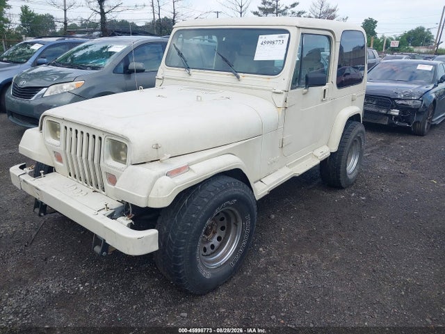 Продажа на аукционе авто 1988 Jeep Wrangler Laredo, vin: 2BCCZ8143JB511268, номер лота: 45998773