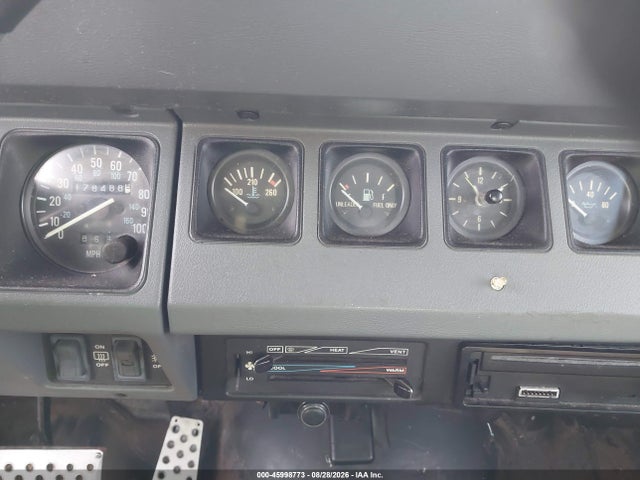 Продажа на аукционе авто 1988 Jeep Wrangler Laredo, vin: 2BCCZ8143JB511268, номер лота: 45998773