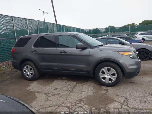 2015 Ford Utility Police Interceptor მანქანა იყიდება აუქციონზე, vin: 1FM5K8AR4FGA16080, აუქციონის ნომერი: 45998777