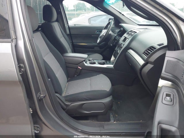 2015 Ford Utility Police Interceptor მანქანა იყიდება აუქციონზე, vin: 1FM5K8AR4FGA16080, აუქციონის ნომერი: 45998777