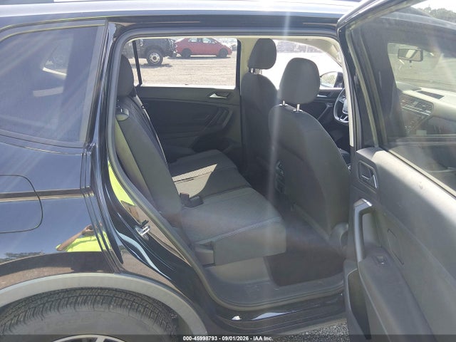 Продажа на аукционе авто 2021 Volkswagen Tiguan 2.0t S, vin: 3VV1B7AX9MM110102, номер лота: 45998793