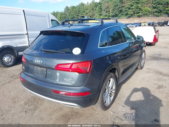 45998849 :رقم المزاد ، WA1BNAFY1J2111069 vin ، 2018 Audi Q5 2.0t Premium/2.0t Tech Premium مزاد بيع