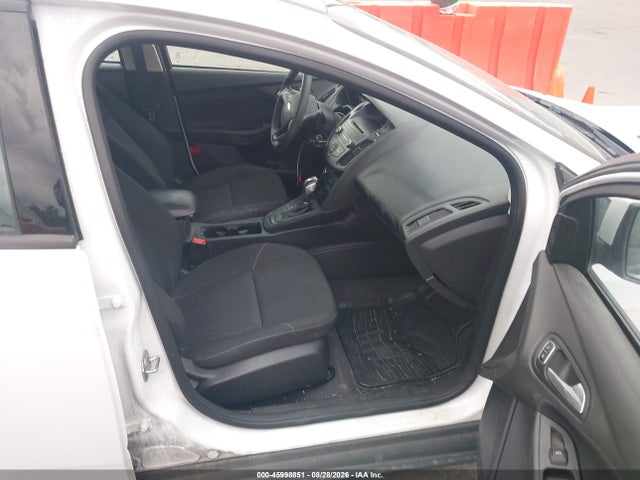 Ford FOCUS SE 2015 1FADP3F25FL202630 Image 5