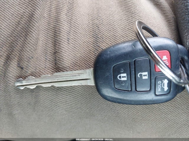 Toyota Corolla Le Plus 2015 5YFBURHE8FP351738 Image 11