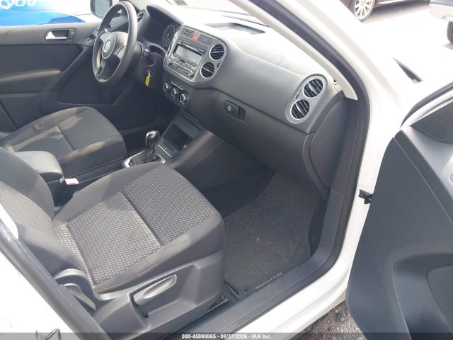 45998865 :رقم المزاد ، WVGAV7AX2BW505561 vin ، 2011 Volkswagen Tiguan S مزاد بيع