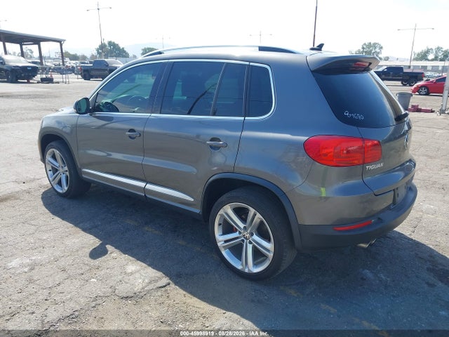 WVGAV3AX0EW546428 Volkswagen Tiguan R-line