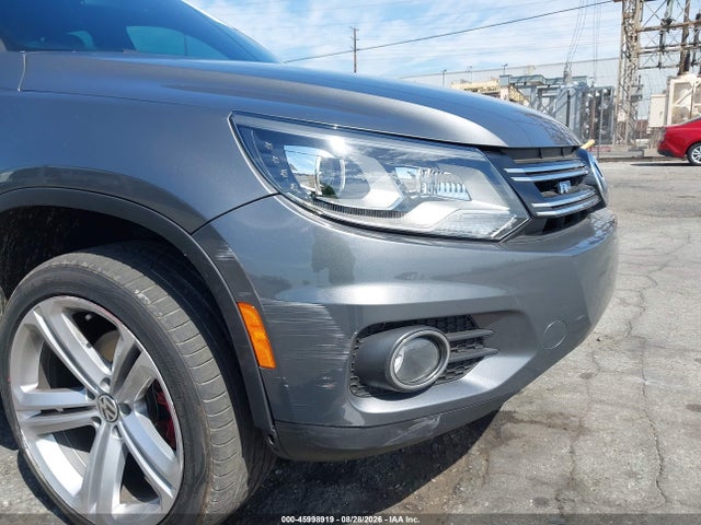 WVGAV3AX0EW546428 Volkswagen Tiguan R-line