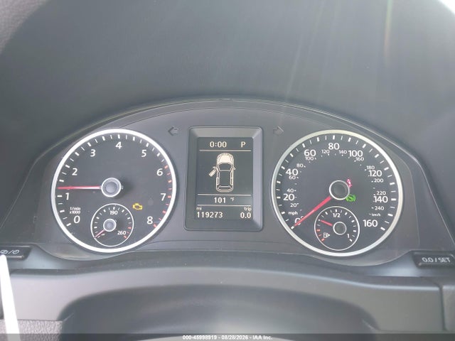 WVGAV3AX0EW546428 Volkswagen Tiguan R-line