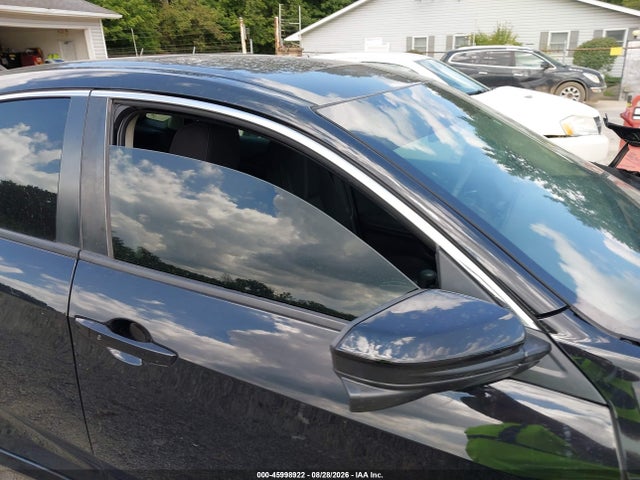 Aukcja sprzedaży 2018 Honda Civic Ex, vin: 19XFC2F75JE032002, numer aukcji: 45998922