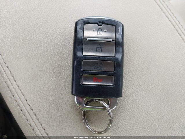 Продажа на аукционе авто 2017 Kia Cadenza Premium, vin: KNALB4J19H5085891, номер лота: 45998946