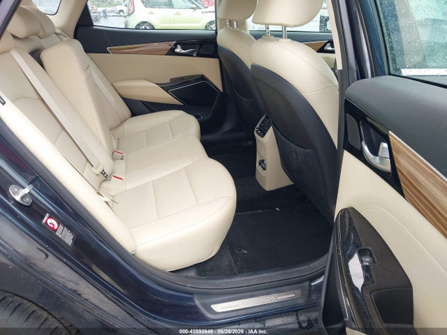 Продажа на аукционе авто 2017 Kia Cadenza Premium, vin: KNALB4J19H5085891, номер лота: 45998946