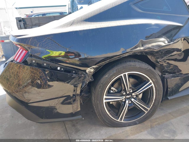 Ford Mustang Ecoboost Premium Fastback 2024 1FA6P8TH3R5131256 Image 12