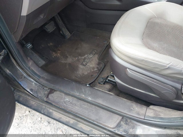 Продажа на аукционе авто 2012 Hyundai Tucson Gls, vin: KM8JU3ACXCU512568, номер лота: 45999005