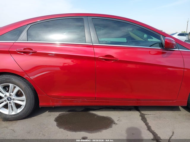 2013 Hyundai Sonata Gls მანქანა იყიდება აუქციონზე, vin: 5NPEB4ACXDH736470, აუქციონის ნომერი: 45999043