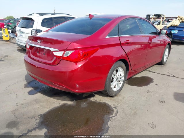2013 Hyundai Sonata Gls მანქანა იყიდება აუქციონზე, vin: 5NPEB4ACXDH736470, აუქციონის ნომერი: 45999043