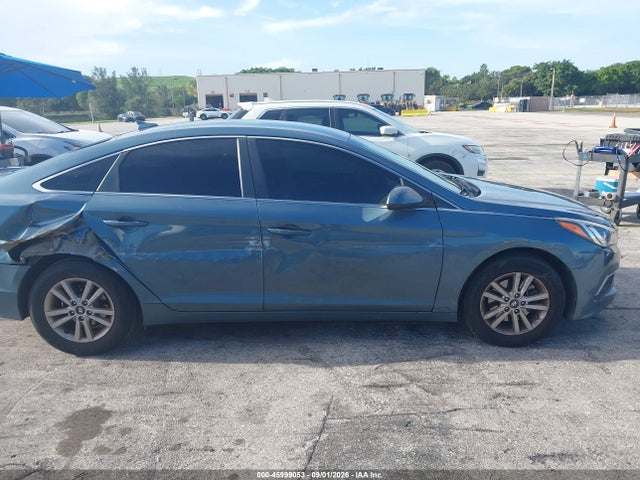 2017 Hyundai Sonata Se მანქანა იყიდება აუქციონზე, vin: 5NPE24AF4HH565960, აუქციონის ნომერი: 45999053