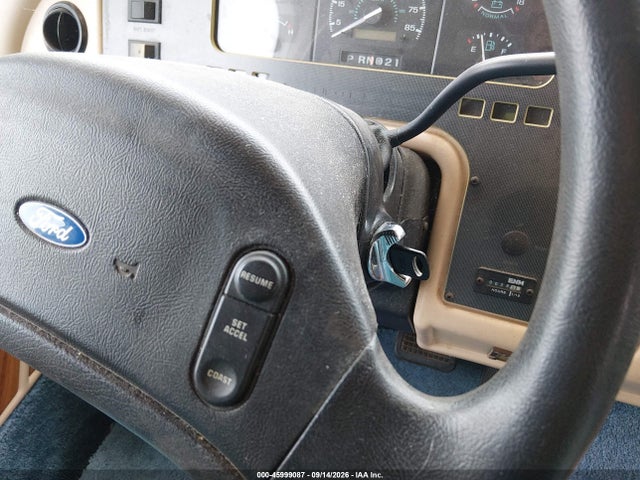 45999087 :رقم المزاد ، 3FCMF53G2RJB12509 vin ، 1994 Ford F530 Super Duty مزاد بيع