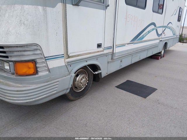 45999087 :رقم المزاد ، 3FCMF53G2RJB12509 vin ، 1994 Ford F530 Super Duty مزاد بيع