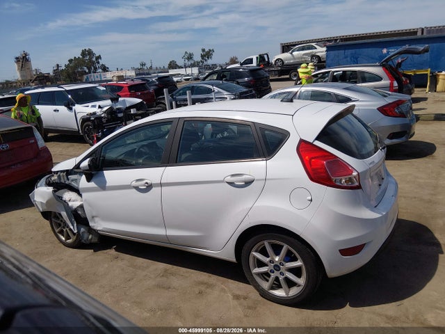 Ford FIESTA SE 2019 3FADP4EJ7KM138047 Image 13