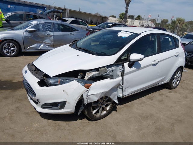 Ford FIESTA SE 2019 3FADP4EJ7KM138047 Image 2