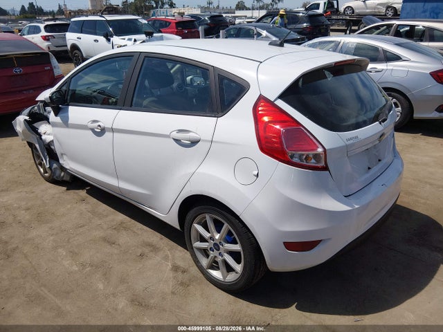 Ford FIESTA SE 2019 3FADP4EJ7KM138047 Image 3