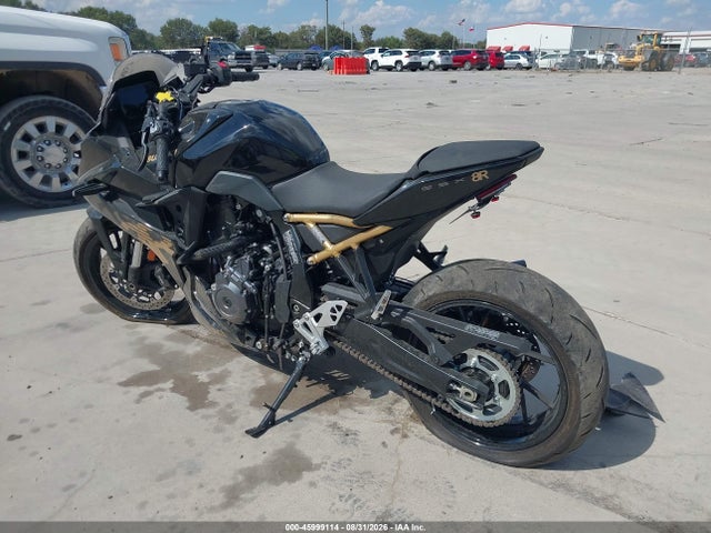 Продажа на аукционе авто 2026 Suzuki Gsx800 F, vin: JS1EM13B7T7100843, номер лота: 45999114