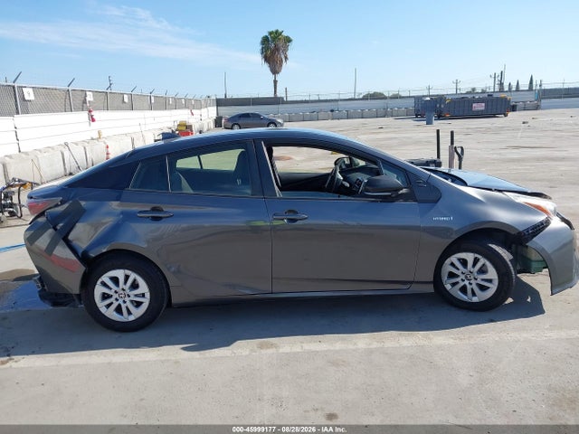 Продаж на аукціоні авто 2017 Toyota Prius Two, vin: JTDKBRFU1H3031513, номер лоту: 45999177