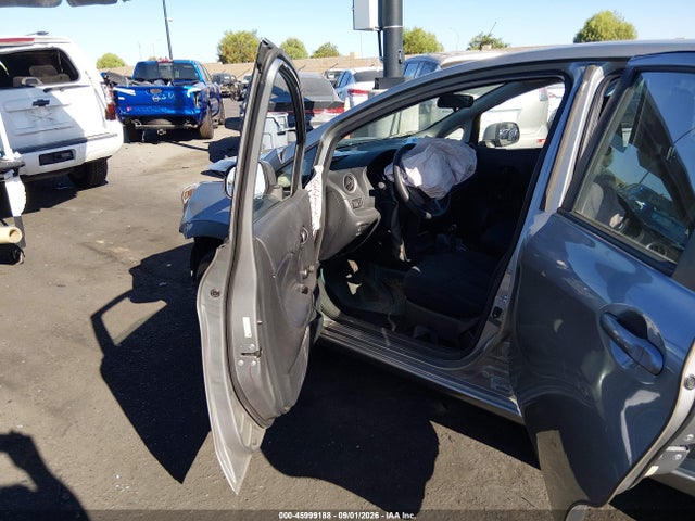 Nissan Versa Note S Plus 2014 3N1CE2CP7EL426509 Image 5