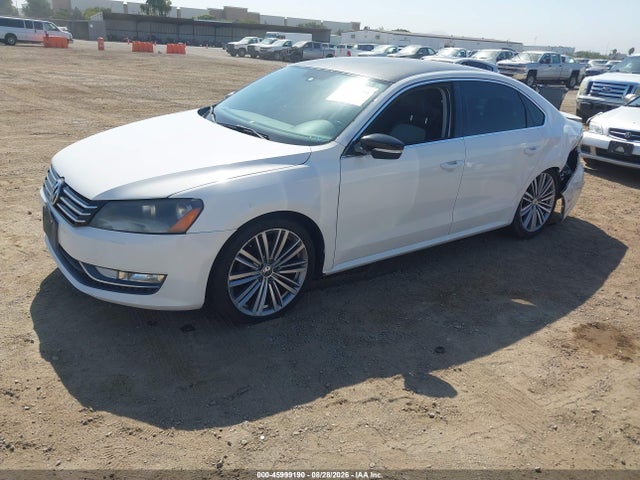 1VWBT7A31FC037306 Volkswagen Passat 1.8t Sport