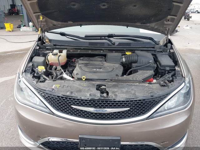 Aukcja sprzedaży 2017 Chrysler Pacifica Touring-l, vin: 2C4RC1BG6HR756738, numer aukcji: 45999192