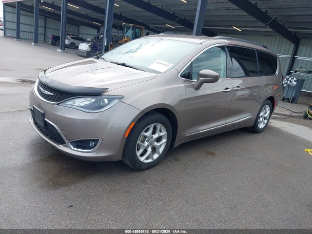 Aukcja sprzedaży 2017 Chrysler Pacifica Touring-l, vin: 2C4RC1BG6HR756738, numer aukcji: 45999192