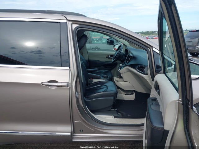 Aukcja sprzedaży 2017 Chrysler Pacifica Touring-l, vin: 2C4RC1BG6HR756738, numer aukcji: 45999192
